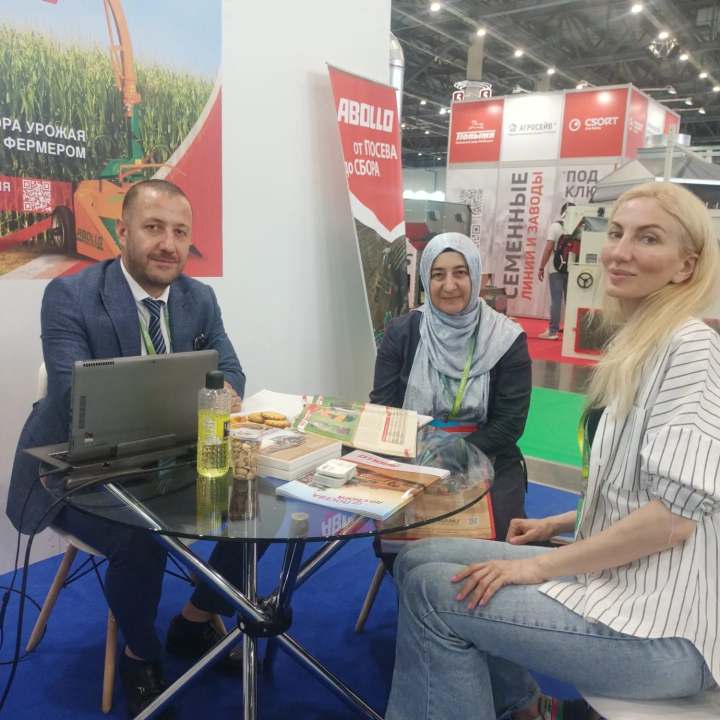  | Abollo Agricultural Machinery | حاوية الوقود أبوللو حاوية المياه أبوللو رافعة الحبوب (بريمة كهربائية بناقل محورى) ماركة أبوللو المقطورة المتوالية ماركة أبوللو مقطورة ذات دنجلين محورين ( مقطورة بقضيبين) ماركة أبوللو مقطورة ذات دنجل منفرد ( مقطورة بقضيب واحد) ماركة أبوللو آلة الرشاش الحقلي (مكافحة الآفات بالبخاخات للحقل) ماركة أبوللو مضخات رش مستحضرات الوقاية ( مكافحة الآفات بالبخاخات) ماركة أبوللو ماكينة توزيع الأسمدة الصلبة ( ماكينة السباخ) ماركة أبوللو ماكينة نشر السماد المحمولة منفردة القرص ( توزيع المخصبات بالحاوية الراكبة) ماركة أبوللو ماكينة نشر السماد المحمولة مزدوجة الأقراص ( توزيع المخصبات بالحاوية الراكبة)ماركة أبوللو ماكينة نشر السماد المقطورة ( توزيع المخصبات بالقاطرة) ماركة أبوللو ماكينة كبس و حزم سيلجة العلف الأخضر ( في بالات دائرية) ماركة أبوللو ماكينة السيلاج(قاطعة العلف الأخضر) لأربعة خطوط من زراعات الذرة ماركة أبوللو ماكينة السيلاج (قاطعة العلف الأخضر للخط المزدوج) من زراعات الذرة ماركة أبوللو ماكينة السيلجة(مفرمة العلف الأخضر) للخط المفرد من زراعات الذرة ماركة أبوللو ماكينة خلط العلف( خلاط العليقة) ماركة أبوللو ماكينة فرم العلف( الرحى المطرقية)ماركة أبوللو ماكيئة تمشيط و تجميع العشب ذات القاطرة (مقطورة تمشيط العشب)ماركة أبوللو ماكينة تمشيط و تجميع العشب( مشط الأرض) ماركة أبوللو ماكينة حش العشب المنجلية ماركة أبوللو ماكينة حش العشب الطنبورية (آلة الجز ذات الطنبور طراز 185)ماركة أبولل ماكينة حش العشب الطنبورية (آلة الجز ذات الطنبور) ماركة أبوللو ماكينة قلاعة البطاطس المسحوبة بالجرار ماركة أبوللو ماكينة جز الشجيرات المزدوجة ( المنجل الآلي المزدوج) ماركة أبوللو ماكينة تكعيب البالات ماركة أبوللو آلة دريس الحصاد المزودة بجهاز ناقل ماركة أبوللو آلة دريس الحصاد المزودة بجهاز انتقاء ( الدراسة الاختيارية) ماركة أبوللو آلة دريس الحصاد الملولبة ( الدراسة الحلزونية) ماركة أبوللو ماكينة الحصاد المزدوجة ماركة ابوللو ماكينة استزراع 4 خطوط من البطاطس ماركة ابوللو ماكينة استزراع خطين من البطاطس ماركة أبوللو ماكينة الزراعة القرصية بضغط الهواء ( الزارعة الهوائية الدقيقة ذات الأقراص ) ماركة أبوللو ماكينة الزراعة الفأسية بضغط الهواء ( الزارعة الهوائية الدقيقة ذات شوكة التخديد للبذار ) ماركة أبوللو آلة بذر السمسم (لبذر القمح و السمسم) ماركة ابوللو بذارة الحبوب الميكانيكية ماركة آبوللو المسلفة الثقيلة القرصية المستقلة ماركة أبوللو مسلفة الكركرة القرصية ( المسلفة القرصية البالعة) ماركة أبوللو آلة التعشيب الأفقية ماركة أبوللو المحراث الدوار الاحترافي ( آلة عزق المحاصيل التجارية) ماركة أبوللو المحراث الهيدروليكي الدوار (آلة العزق الهيدروليكية) للتربة المتحركة ماركة أبوللو محراث دوار أداة عزق الحقل ماركة أبوللو محراث شق قنوات الأرض القرصي ( محراث فتاح ذو أقراص) ماركة أبوللو ماكينة محراث شق قنوات الأرض الرباعي ( محراث فتاح)ماركة أبوللو المحراث بالتحكم الهيدروليكي الآوتوماتيكي بالكامل ذو التحويلة (النوع الثقيل) ماركة أبوللو المحراث بالتحكم الهيدروليكي الأوتوماتيكي بالكامل ذو التحويلة (النوع الخفيف) ماركة أبوللو المحراث بالتحكم الهيدروليكي الأوتوماتيكي بالكامل ماركة أبوللو المحاريث الثابتة (المحاريث المطرحية) ماركة أبوللو المحراث القرصي ماركة أبوللو المحراث القرصي ماركة أبوللو مسلفة قرصية ماركة أبوللو